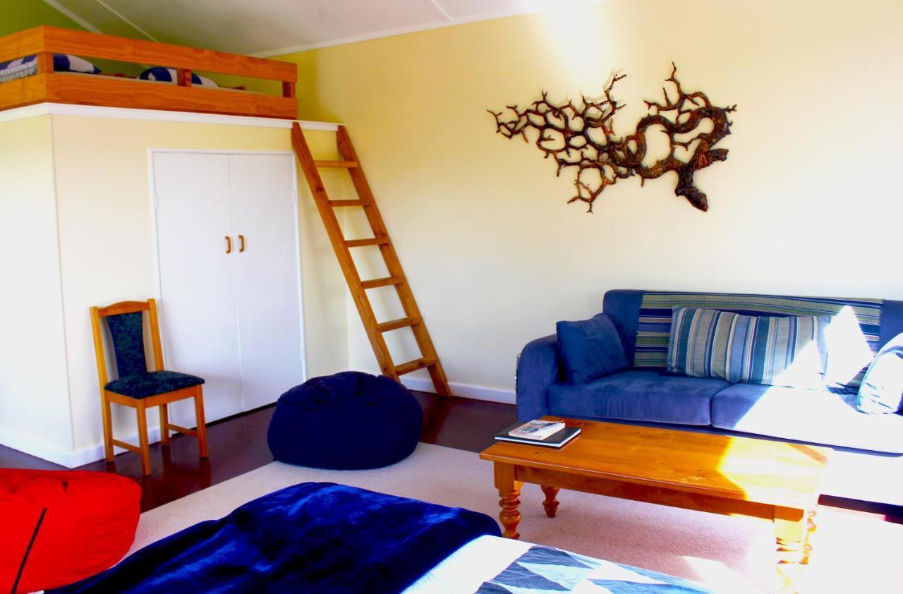 Riverside Sojourn Motel Мотуека Екстериор снимка